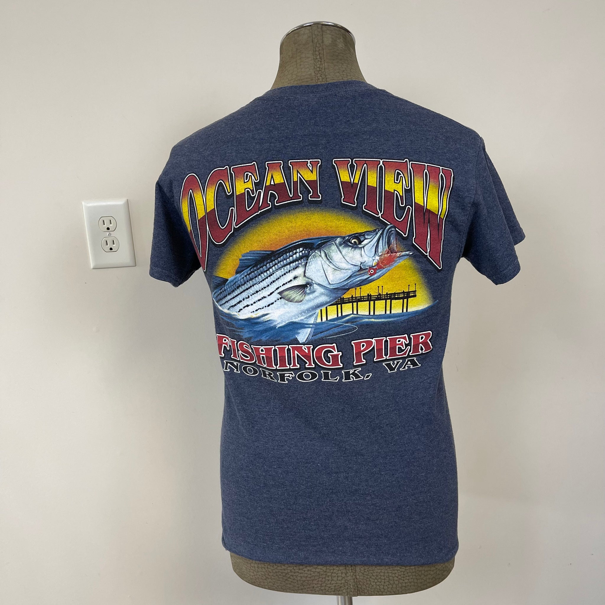 Gildan Men’s Souvenir Tee