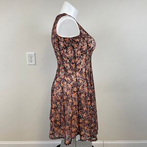 Established 1962 Women’s Dress