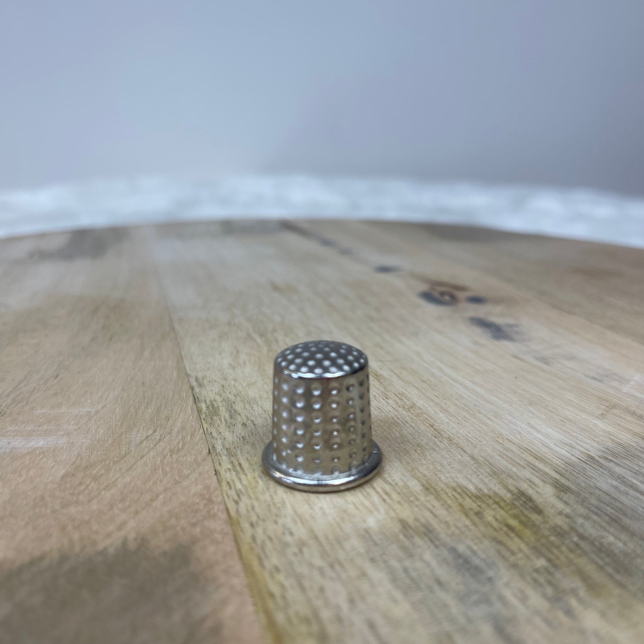 Vintage Souvenir Eureka Springs Arkansas Pewter Thimble