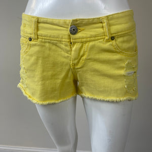 Bongo Women’s Distressed Denim Shorts (Size 3)