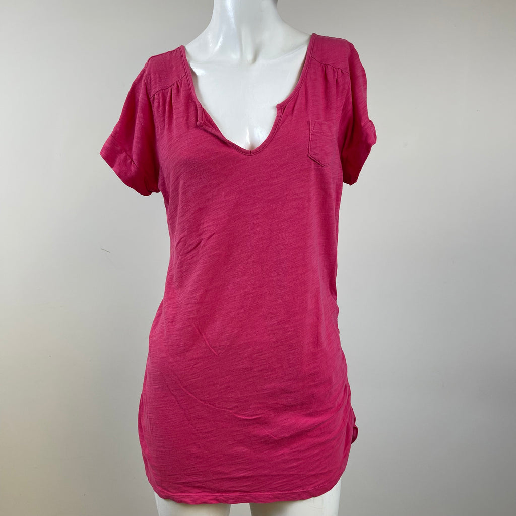 Old Navy Women’s Maternity Tee