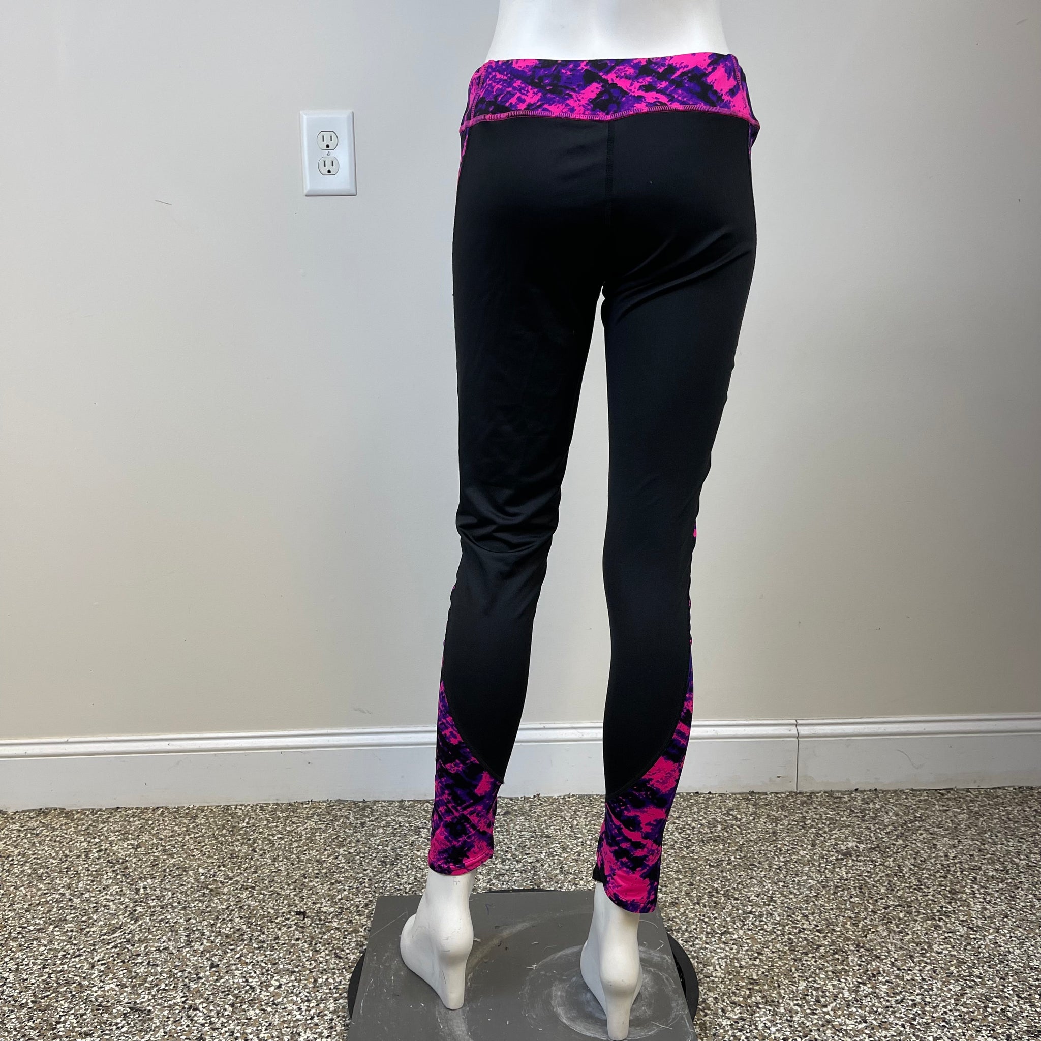 Zone Pro Women’s Athletic Leggings