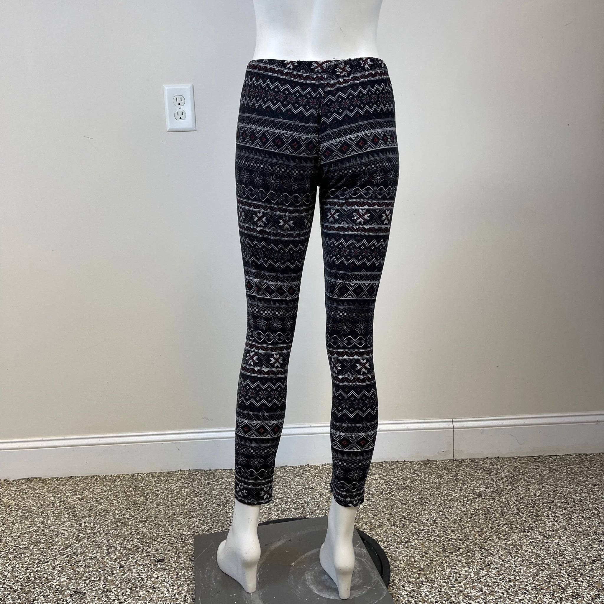 No Boundaries Women’s Leggings