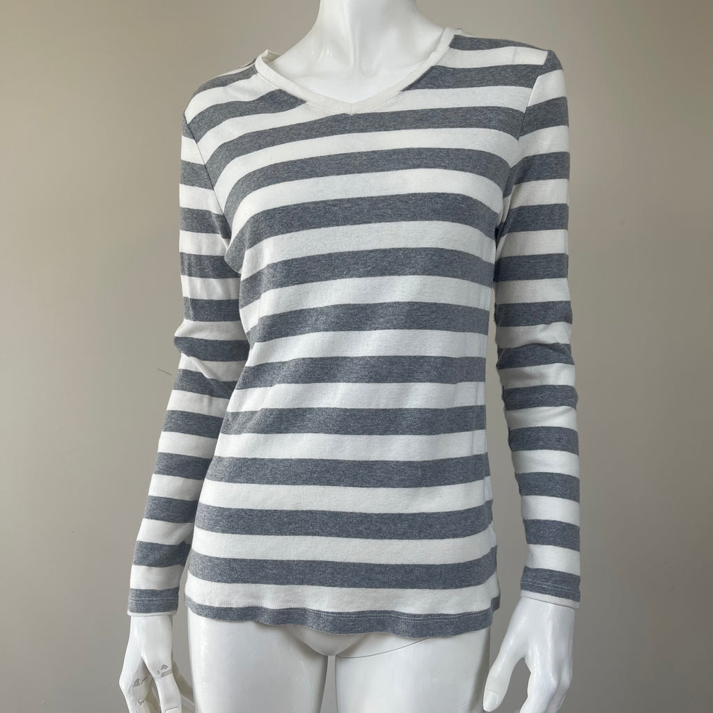 Old Navy Women’s Long Sleeve Tee