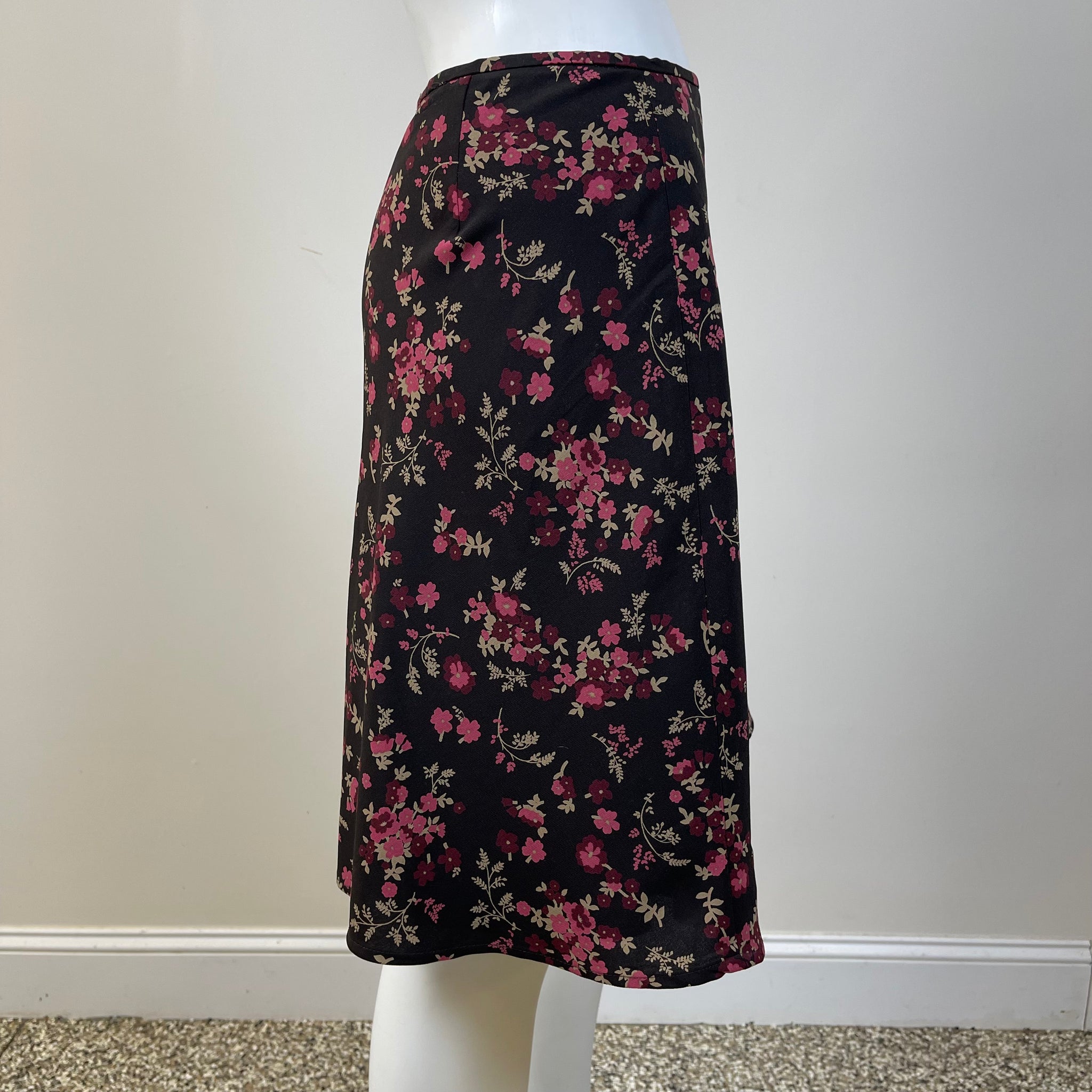 Old Navy Women’s Skirt