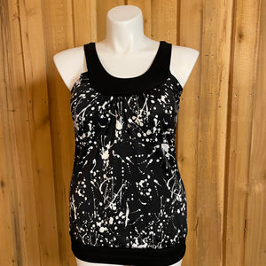 Candy Rain Women’s Maternity Top (Size Medium)