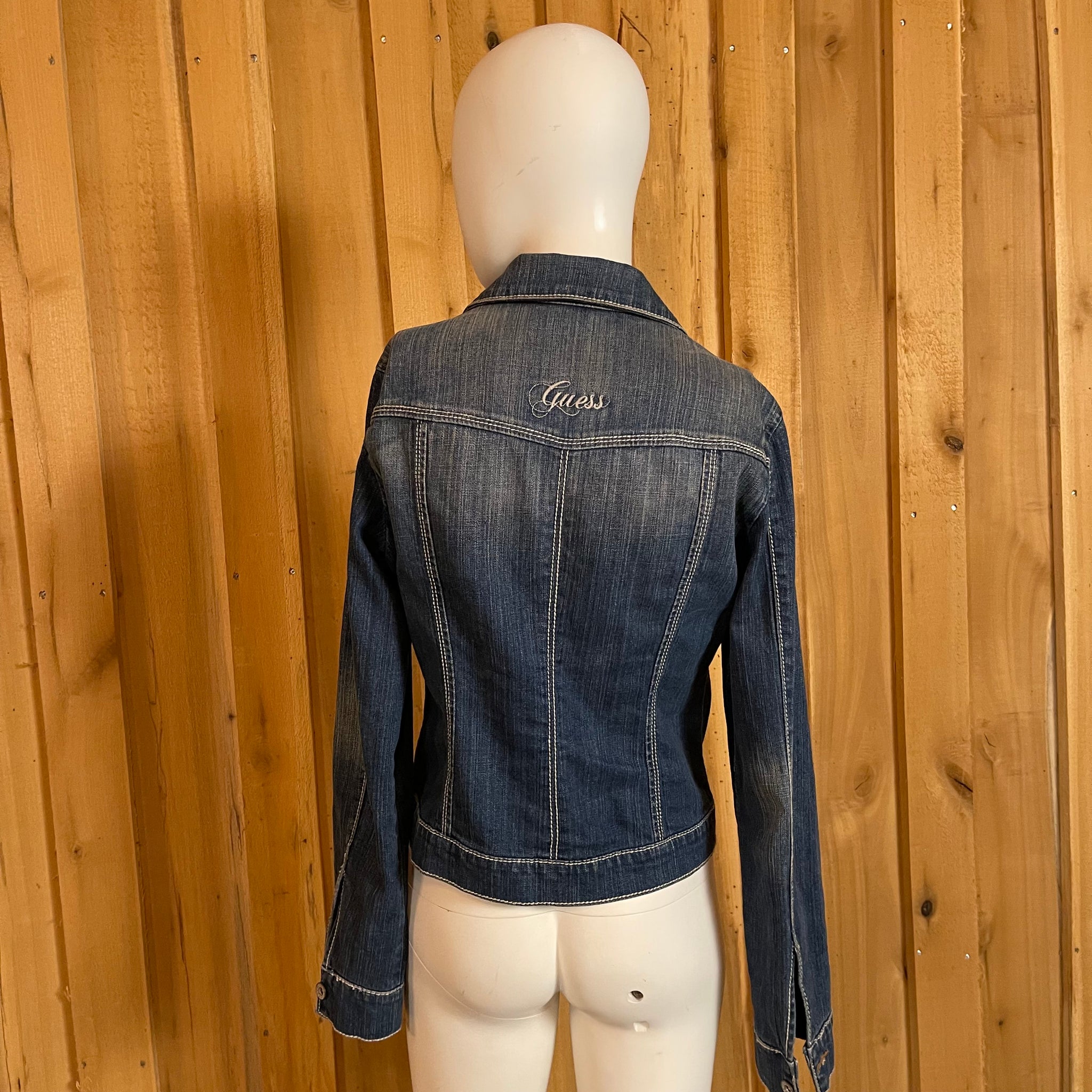 Guess Women’s Medium Wash Denim Jacket Style # Q9483800100