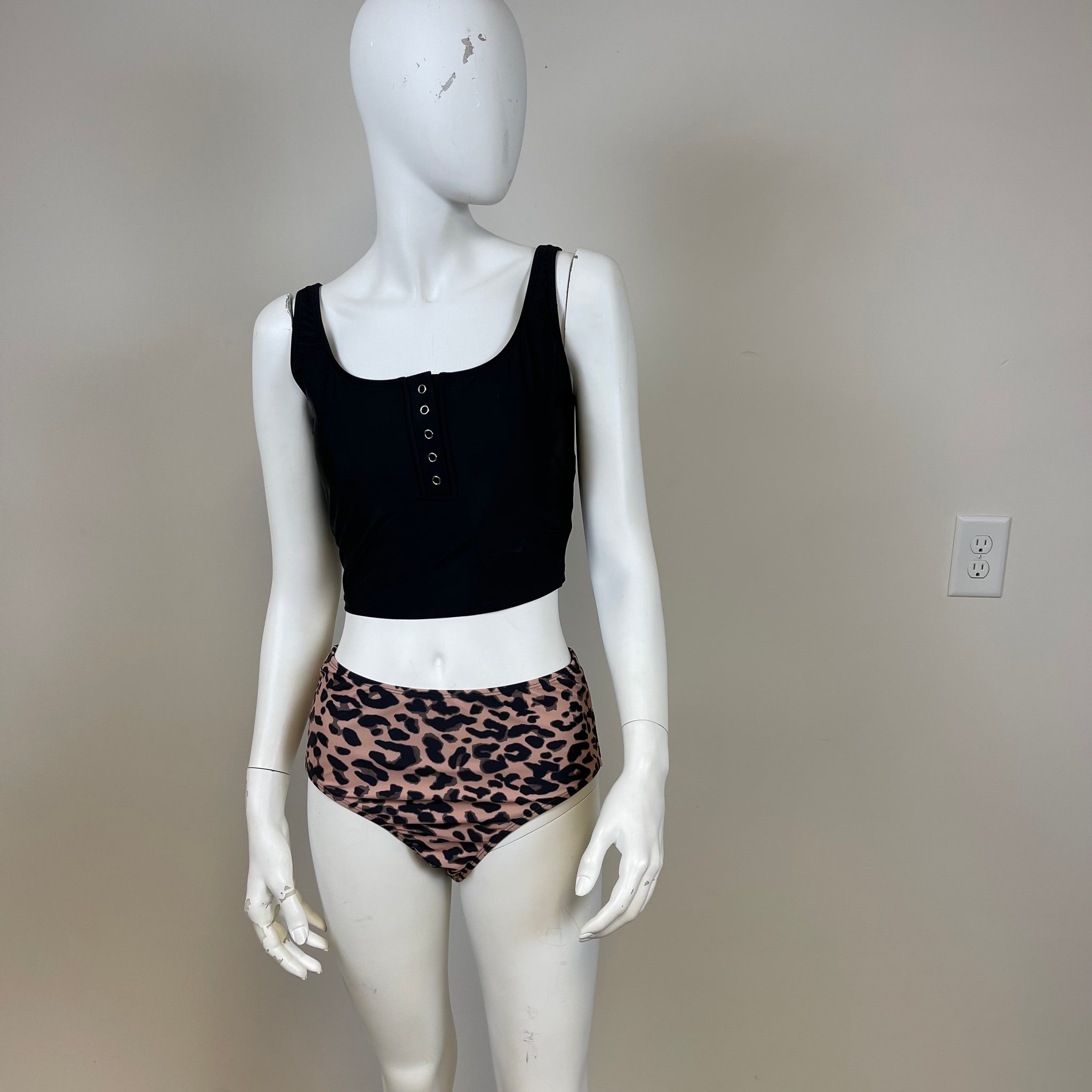 2 Piece Bathing Suit with Leopard Print Bottoms