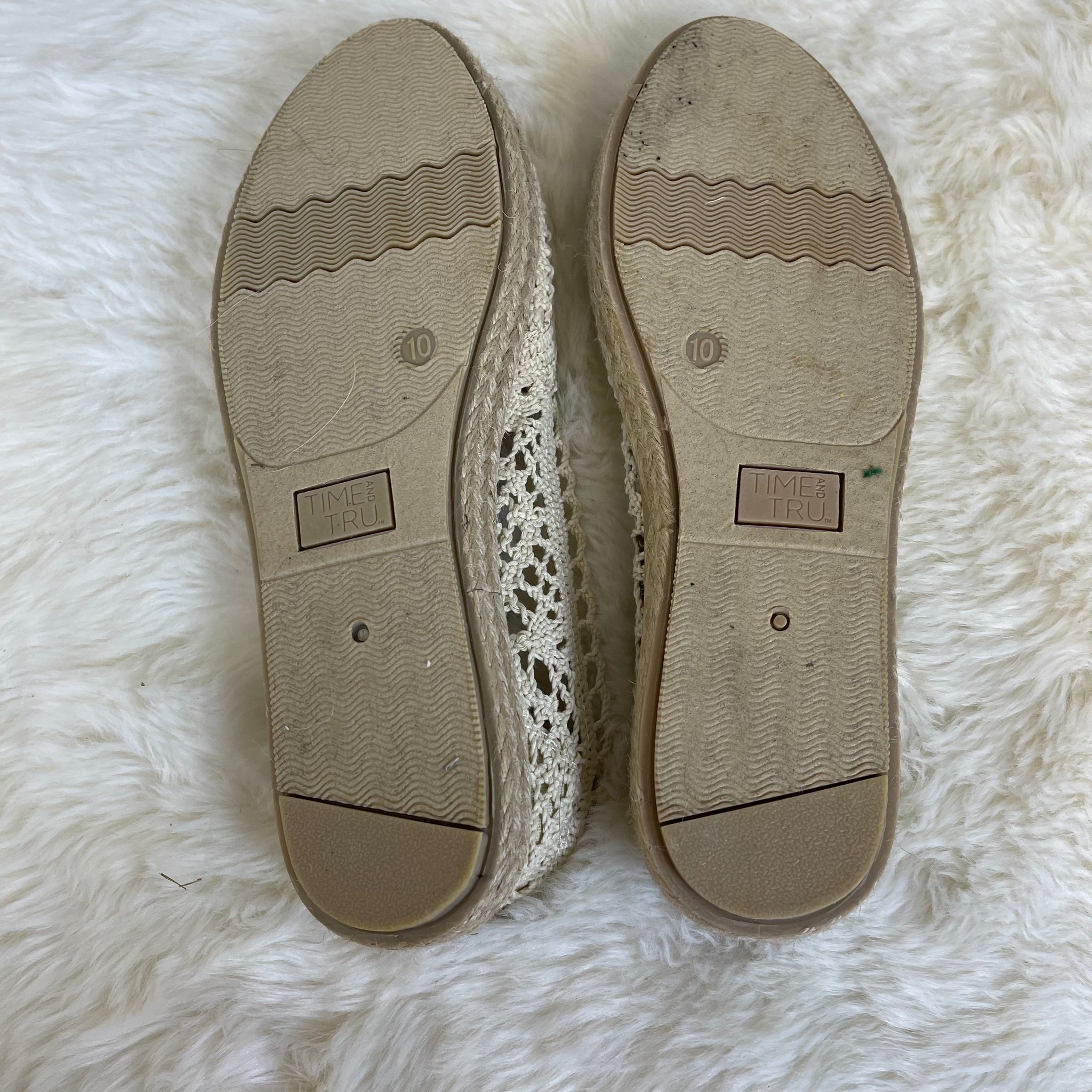 Time and Tru Slip On Flats