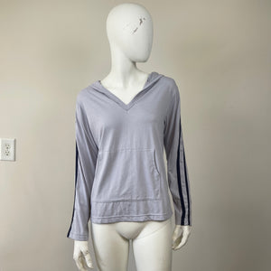 Roundy Bay Hooded Tee Shirt