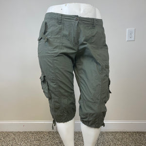 Toxic Cargo Style Capris