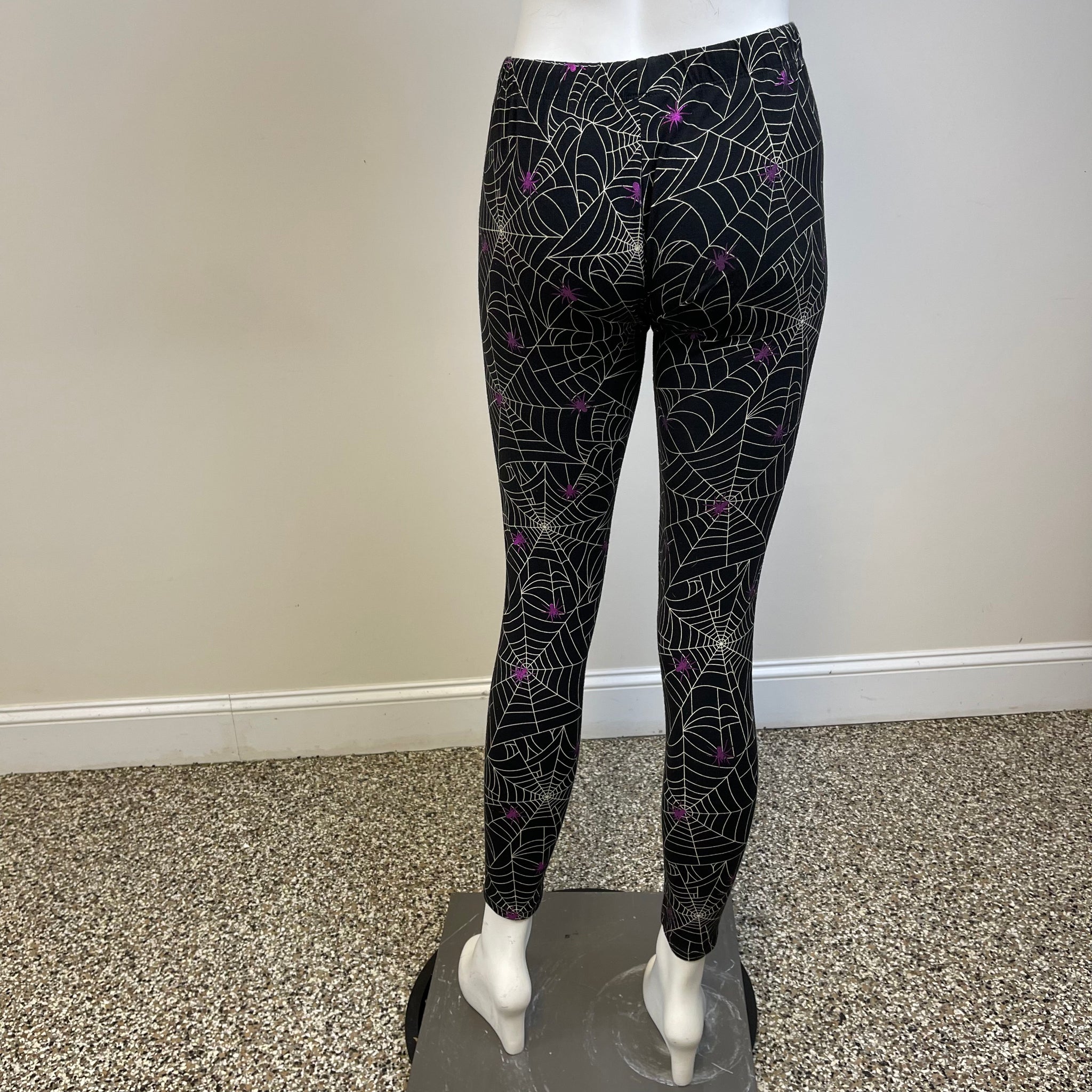 No Boundaries Halloween Leggings