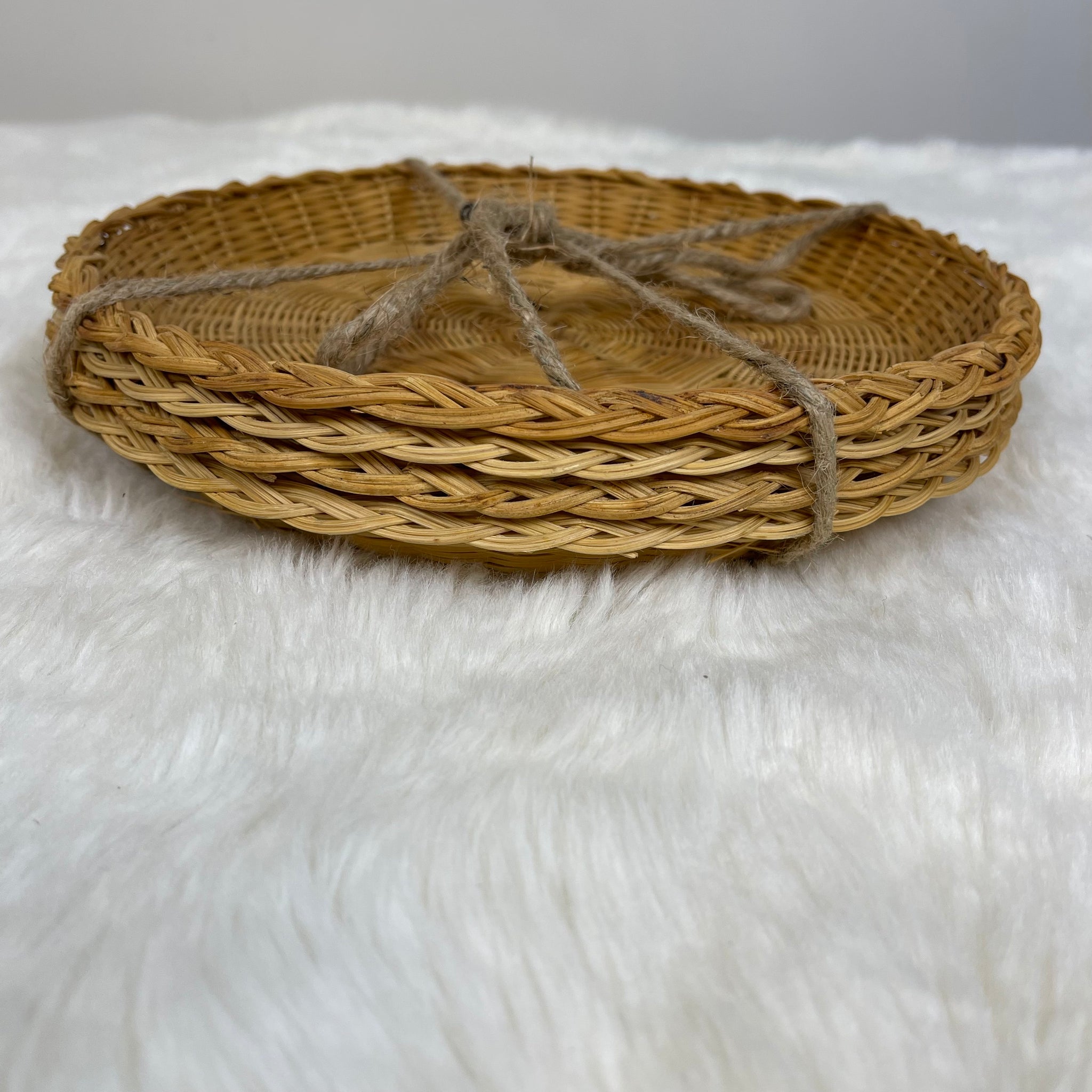 Lot of 5 Wicker Boho Baskets