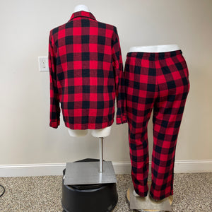 Old Navy Unisex Buffalo Plaid Pajama Set