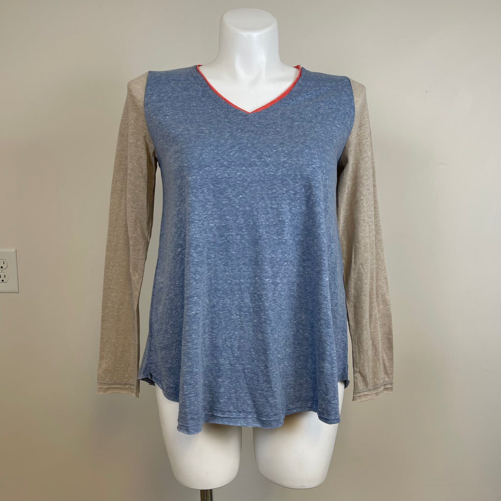 Easel Long Sleeve Top