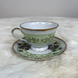 Vintage Tea Cup & Saucer