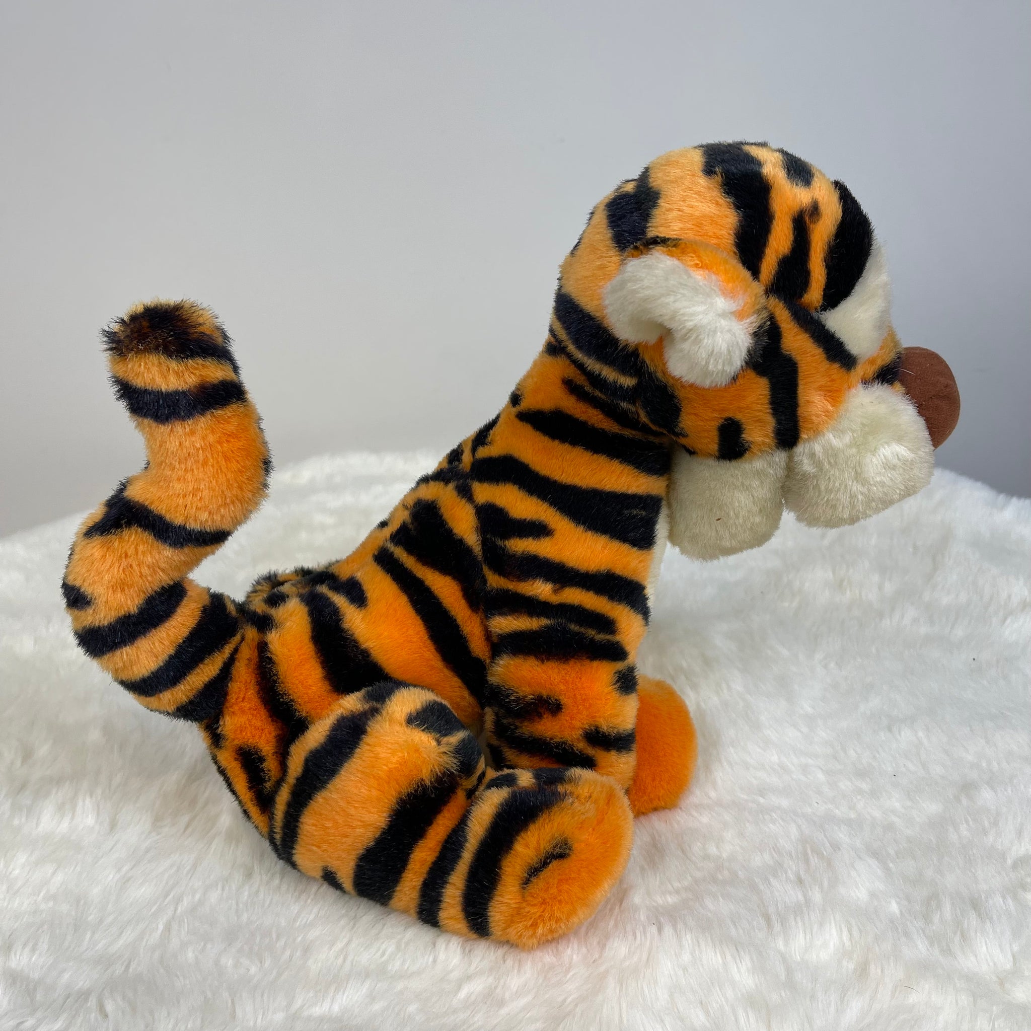 vintage 1980’s Disney Tigger