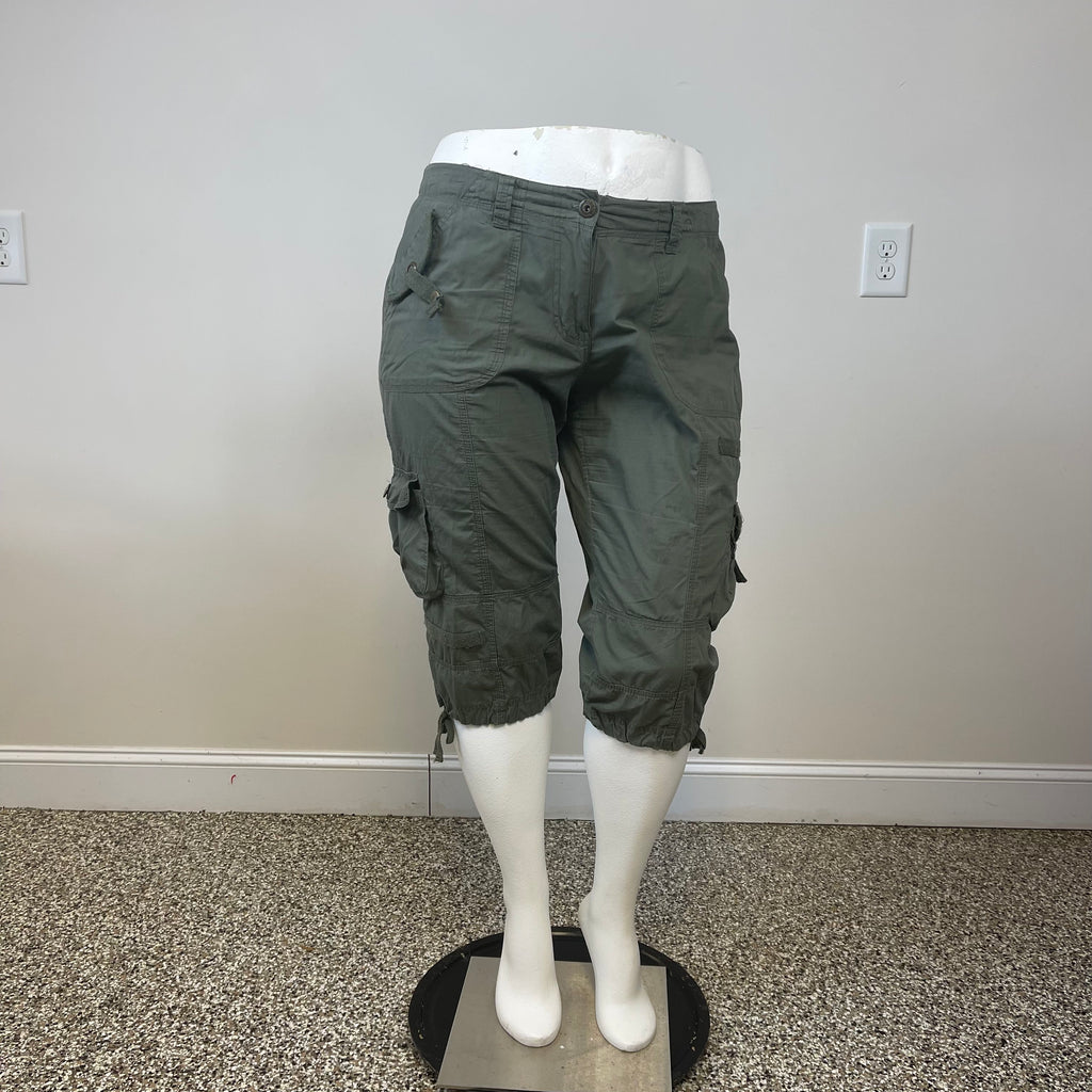 Toxic Cargo Style Capris